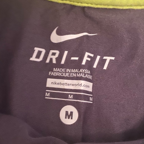 Nike Dri- fit Tee - Picture 3 of 3